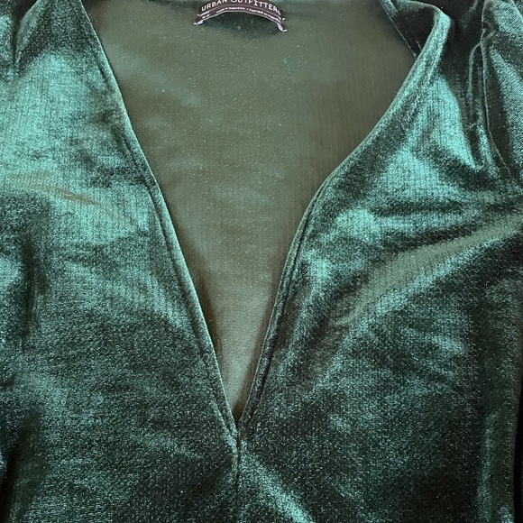 Going Out Top - Picture 2 of 3